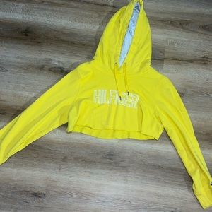 Cropped hoodie